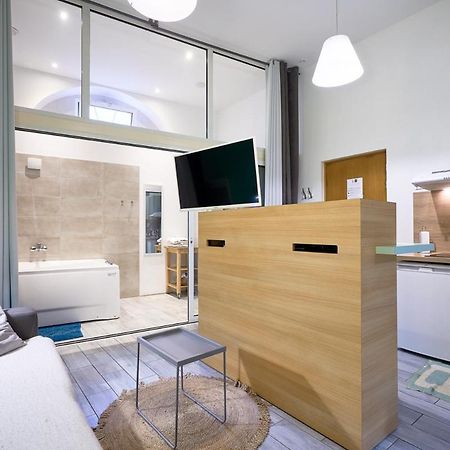 Wellkhome Appartements&Services Bordeaux Buitenkant foto