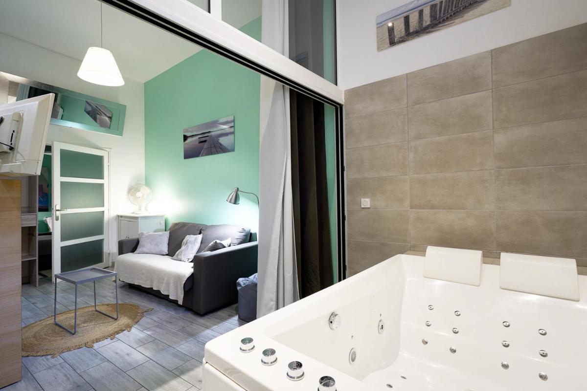 Wellkhome Appartements&Services Bordeaux Buitenkant foto